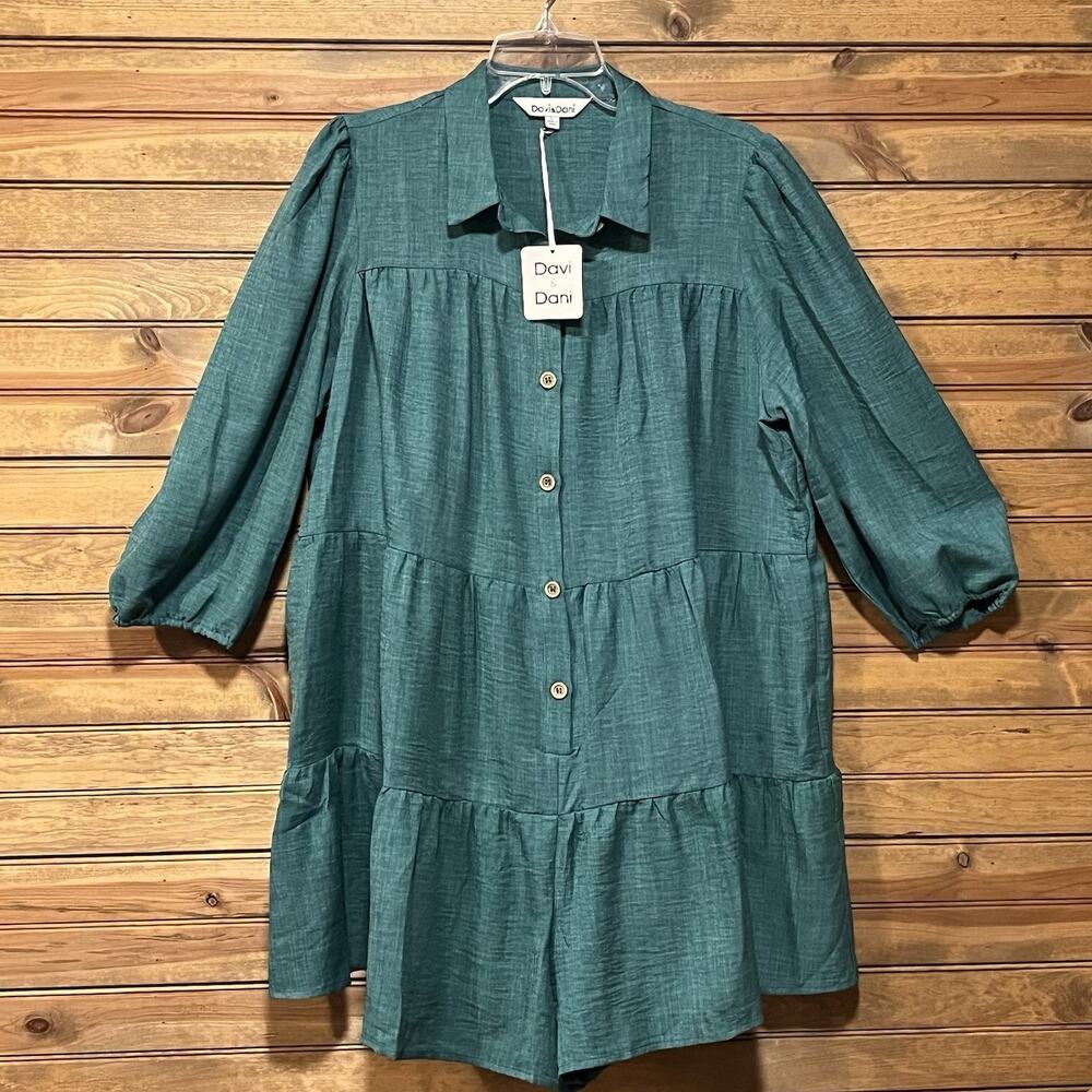 Davi & Dani Women’s Green Button Tiered Romper Pockets 3/4 Sleeve Size L NWT